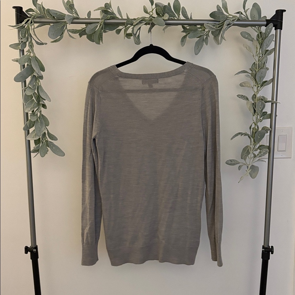 Banana Republic Top - Picture 3 of 3